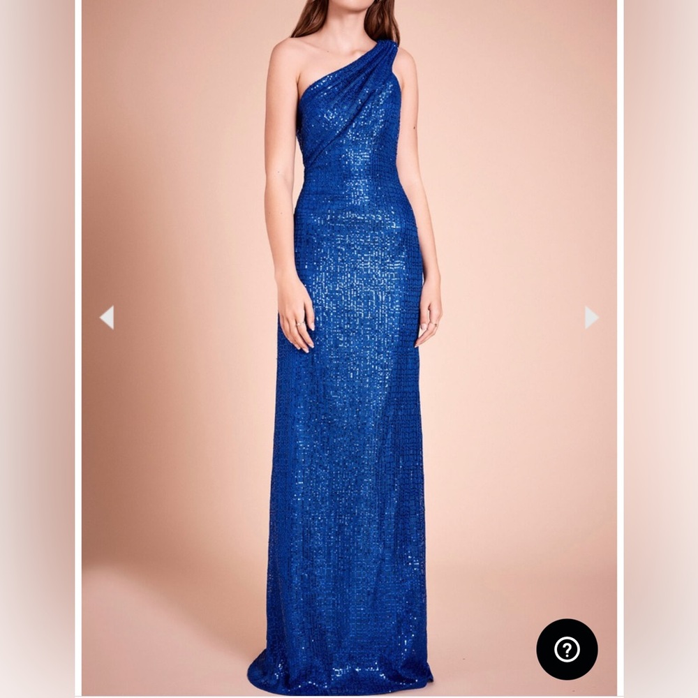 Tadashi Shoji DIANA ASYMMETRIC GOWN